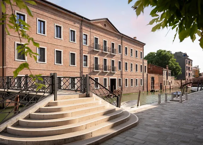Palazzo Dei Guardiani